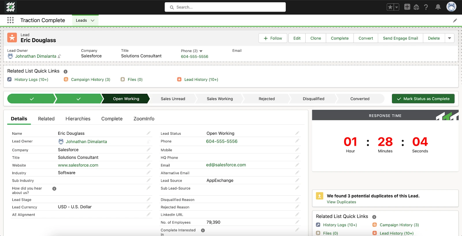 Traction Complete lead record with sales-stage progress, a response-time counter, and a potential-duplicates alert.